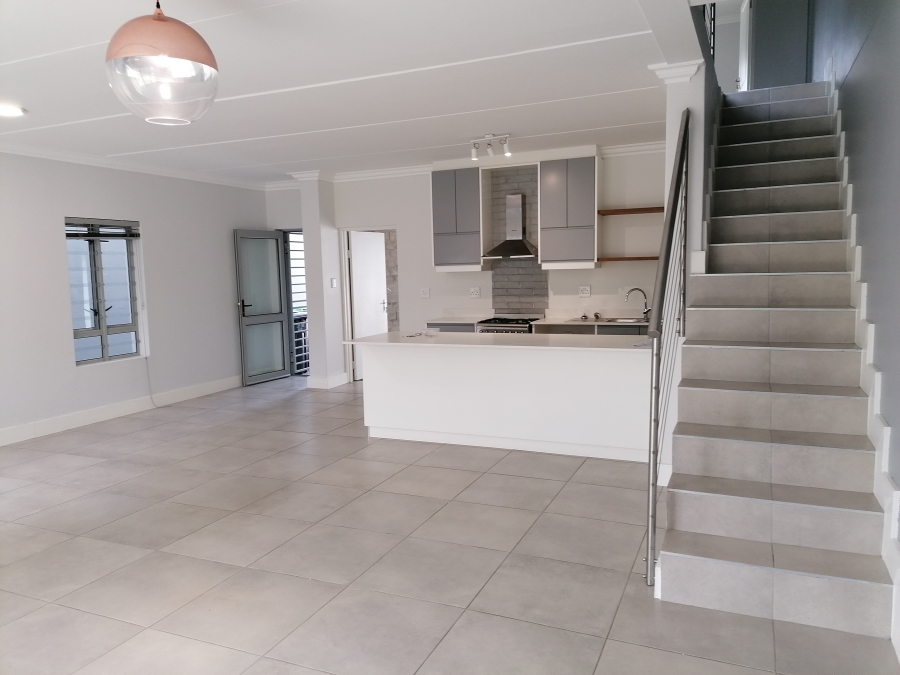 To Let 3 Bedroom Property for Rent in Langeberg Heights Western Cape
